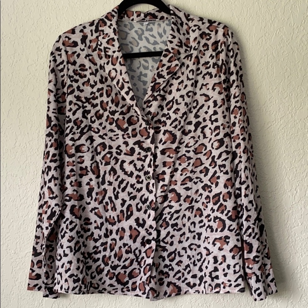 Ecowish Leopard Blouse Shirt Button Down | Size L